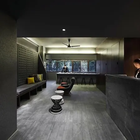 The-Pod-At-Beach-Road-Boutique-Capsule-Hotel-Singapore-Interior