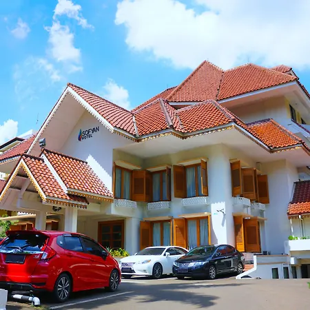 Sofyan-Hotel-Cut-Meutia-Family-Friendly-Jakarta-Exterior