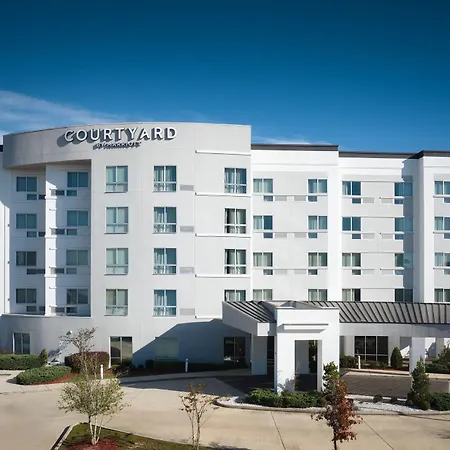Courtyard-By-Marriott-Hammond-Hotel-Exterior