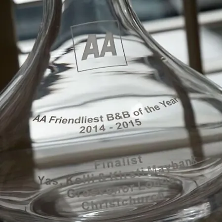 Grosvenor-Lodge-Guest-House-Christchurch-Macro-Details