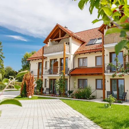 Gasthaus-Und-Landhotel-Wiedmann-Eresing-Exterior