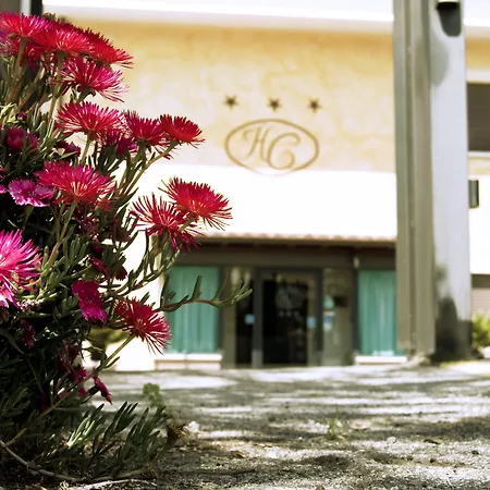 Hotel-California-Ariccia-Exterior