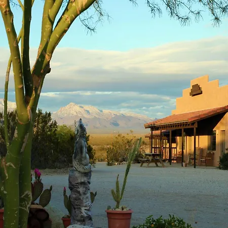 Stagecoach-Trails-Guest-Ranch-Hotel-Yucca-Beach