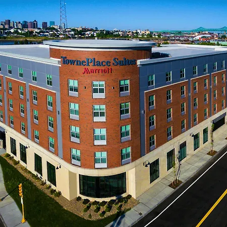 Towneplace-Suites-By-Marriott-Boston-Logan-Airport-Chelsea-Exterior