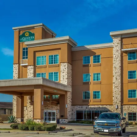 La-Quinta-By-Wyndham-Houston-Humble-Atascocita-Hotel-Exterior