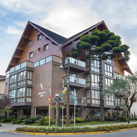 Hotel-Laghetto-Stilo-Centro-Gramado-Exterior