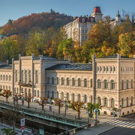 Windsor-Spa-Hotel-Karlovy-Vary-Exterior