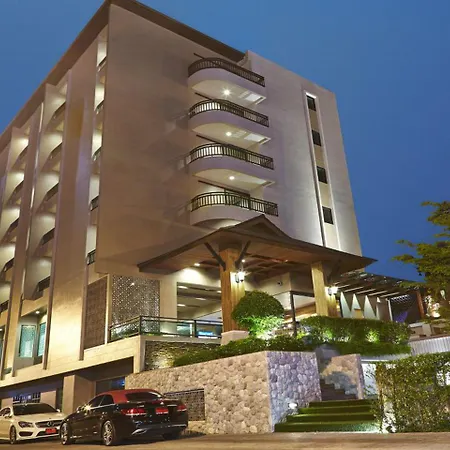 Leevana-Hotel-Hat-Yai-Exterior