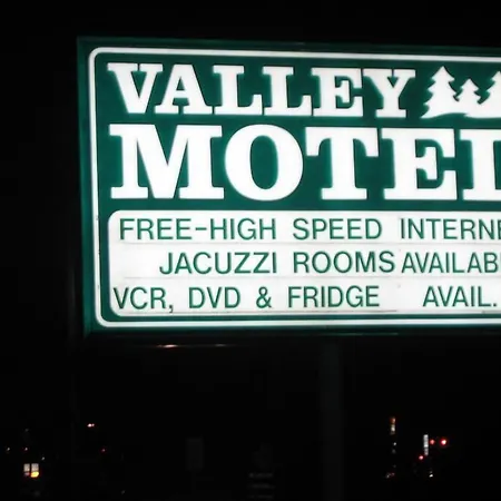Valley-Motel-Pittsburgh-Harmarville-Exterior
