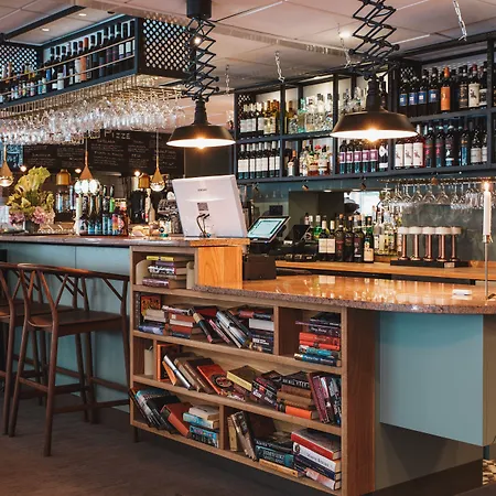 Hotel-Point-Stockholm-Fast-Food