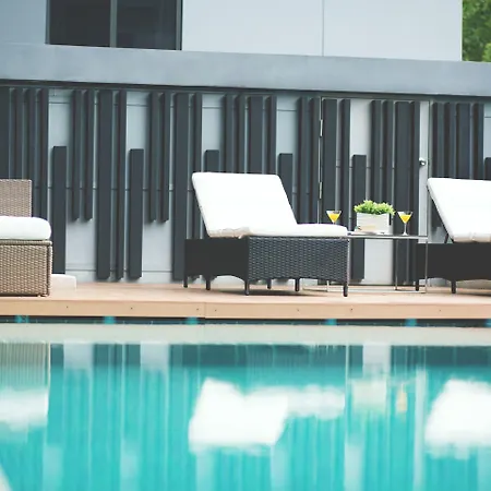 Park-19-Hotel-Bangkok-Business