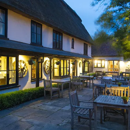 The-Black-Bull-Inn-Balsham-Exterior