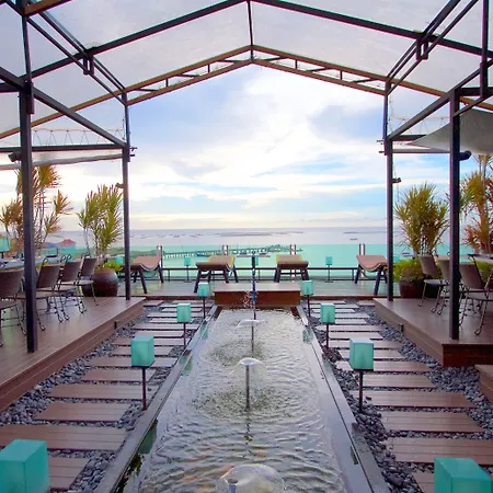 Kroque-Boutique-Bistro-Ang-Sila-Amenities