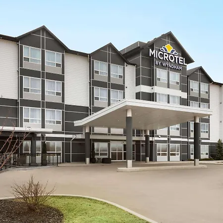 Microtel-Inn-Suites-By-Wyndham-Bonnyville-Exterior