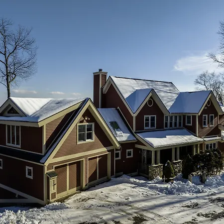 Solitude-Village-At-Okemo-Ludlow-Exterior