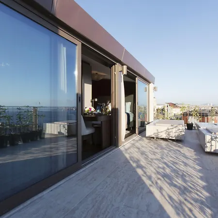 Noble22-Suites-Special-Category-Istanbul-Exterior