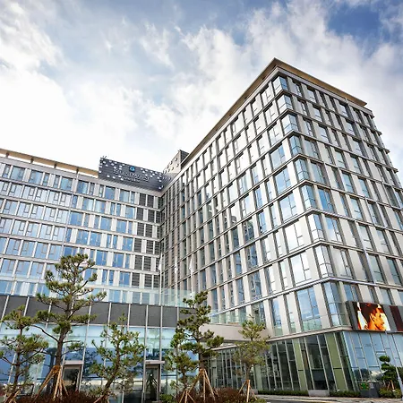 Hotel-Regent-Marine-The-Blue-Jeju-Exterior