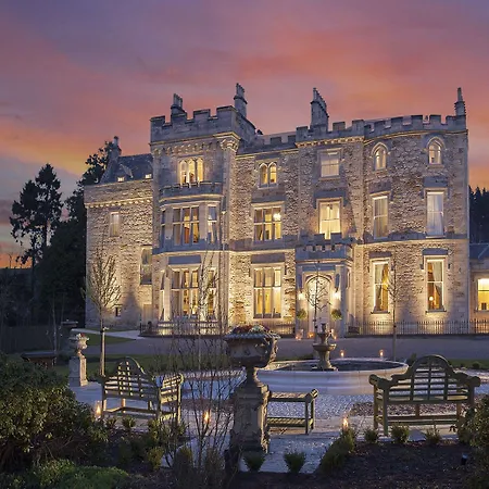 Crossbasket-Castle-Hotel-Restaurant-High-Blantyre-Exterior