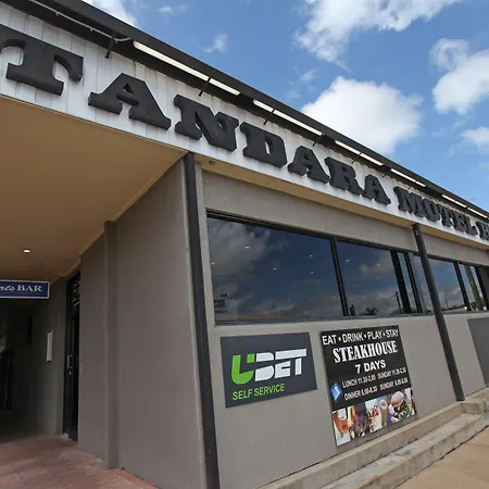 Tandara-Hotel-Motel-Sarina-Exterior