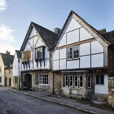 Sign-Of-The-Angel-Hotel-Lacock-Exterior