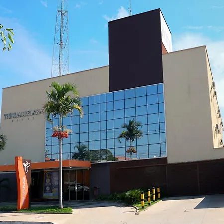 Trindade-Plaza-Hotel-Exterior