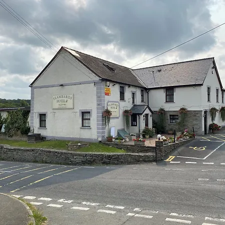 Flambards-Hotel-Llechryd-Exterior