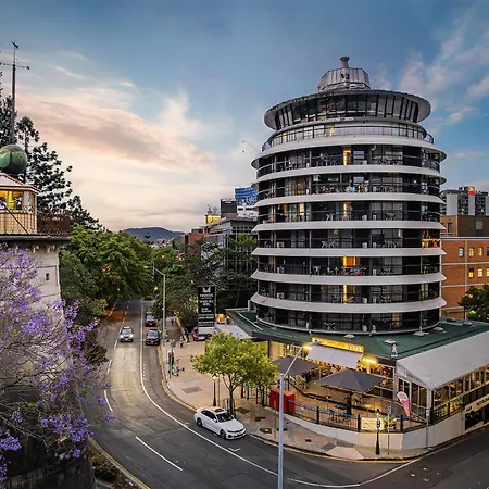 Madison-Tower-Mill-Hotel-Brisbane-Nearby