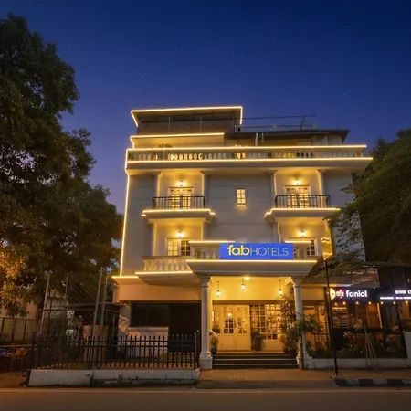 Fabhotel-Park-Inn-Indiranagar-Bangalore-Exterior