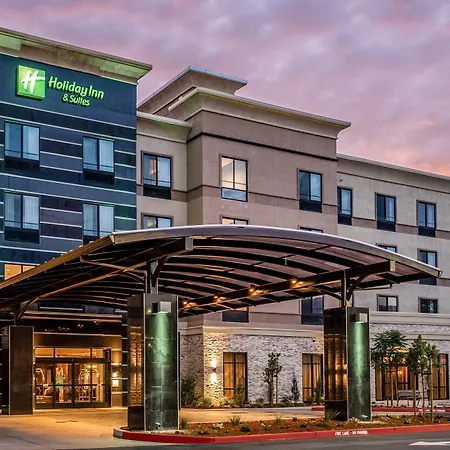 Holiday-Inn-Suites-Silicon-Valley-Milpitas-By-Ihg-Exterior