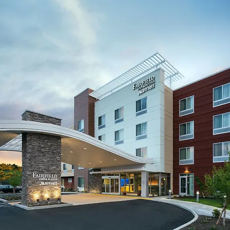 Fairfield-Inn-Suites-By-Marriott-Tacoma-Dupont-Exterior