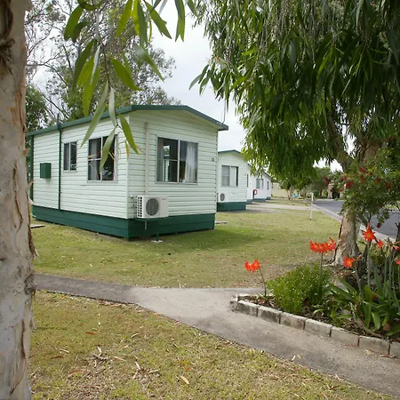 Discovery-Parks-Casino-Exterior