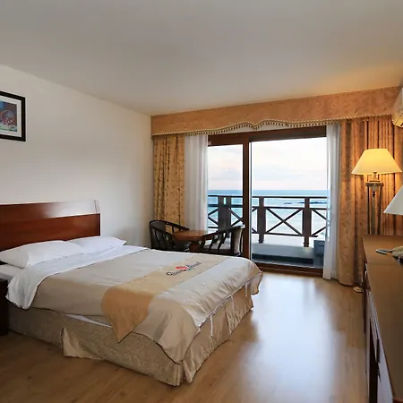 Ocean-Grand-Hotel-Jeju-Exterior