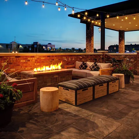 Springhill-Suites-By-Marriott-Bozeman-Exterior