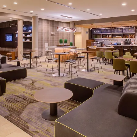 Courtyard-By-Marriott-St-Louis-Chesterfield-Interior