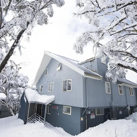 Terama-Ski-Lodge-Mount-Buller-Exterior