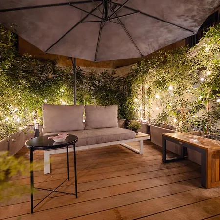 The-Central-View-Dolcevite-Rome-Exterior