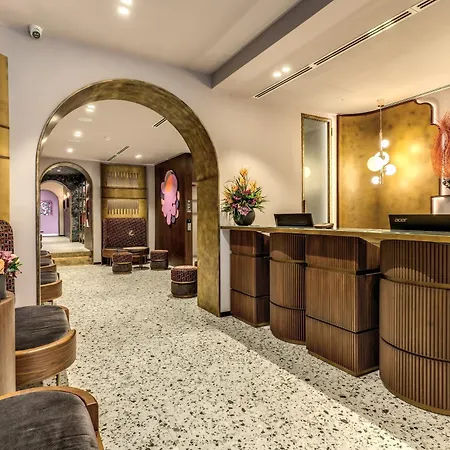 The-Steps-Hotel-By-Eitch-Collection-Rome-Interior