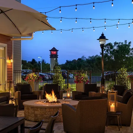 Residence-Inn-By-Marriott-New-York-Long-Island-East-End-Riverhead-Restaurant