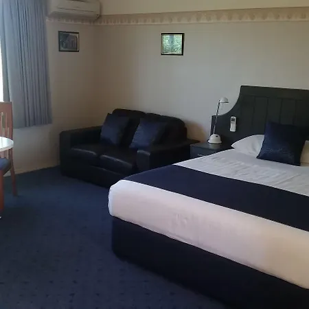 Ararat-Southern-Cross-Motor-Inn-Room