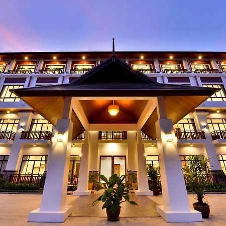 The-Choice-Hotel-Adults-Only-Bangkok-Exterior