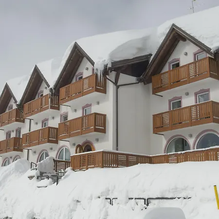 Hotel-Orchidea-Passo-del-Tonale-Exterior