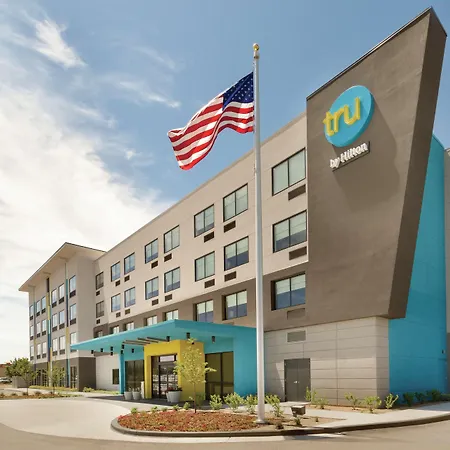 Tru-By-Hilton-Meridian-Boise-West-Id-Exterior