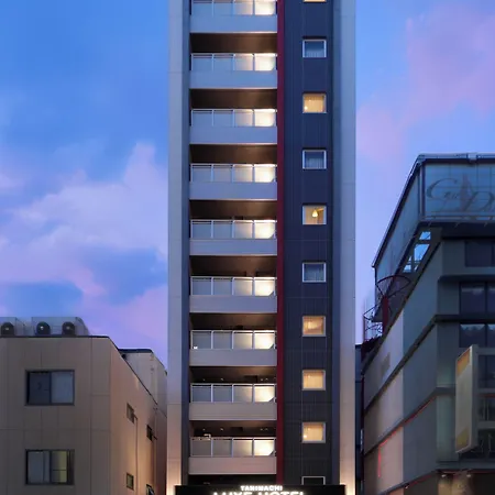 Tanimachi-Luxe-Hotel-Osaka-Corridors