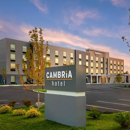Cambria-Hotel-Suites-Plymouth-Exterior