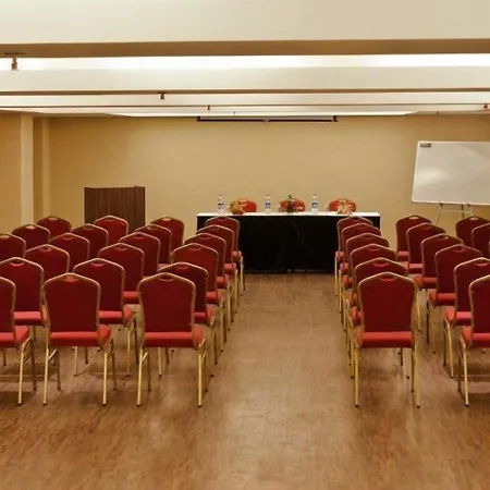 Iris-Premiere-Hotel-Ahmednagar-Business