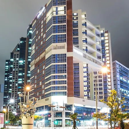 Centum-Primus-Hotel-Busan-Exterior