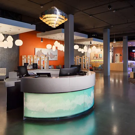 Aloft-Seattle-Sea-Tac-Airport-Hotel-SeaTac-Exterior