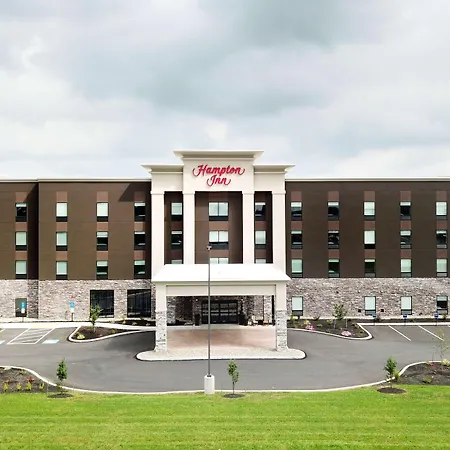 Hampton-Inn-Lebanon-Exterior