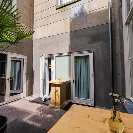 Stadsvilla-Mout-Rotterdam-Schiedam-Exterior