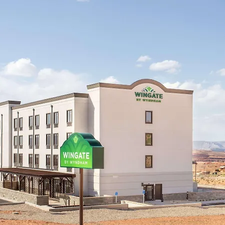 Wingate-By-Wyndham-Page-Lake-Powell-Exterior